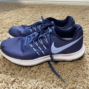 Nike run swift running shoes